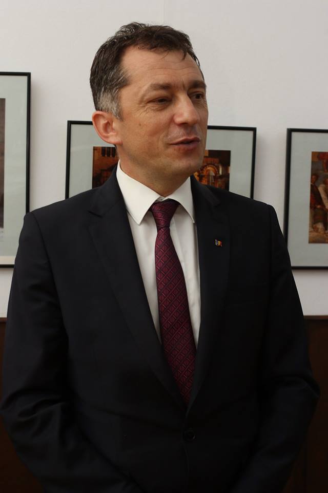 Cuvântul primarului Municipiului Râmnicu Sărat, Sorin Cîrjan, cu ocazia vernisajului Expoziției de fotografie “Umbria”, a dlui. Prof. Răzvan Theo Chirac