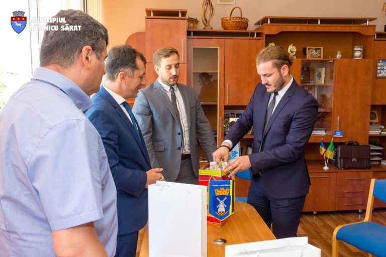 Întâlnire partenerială cu administrația orașului Nisporeni!